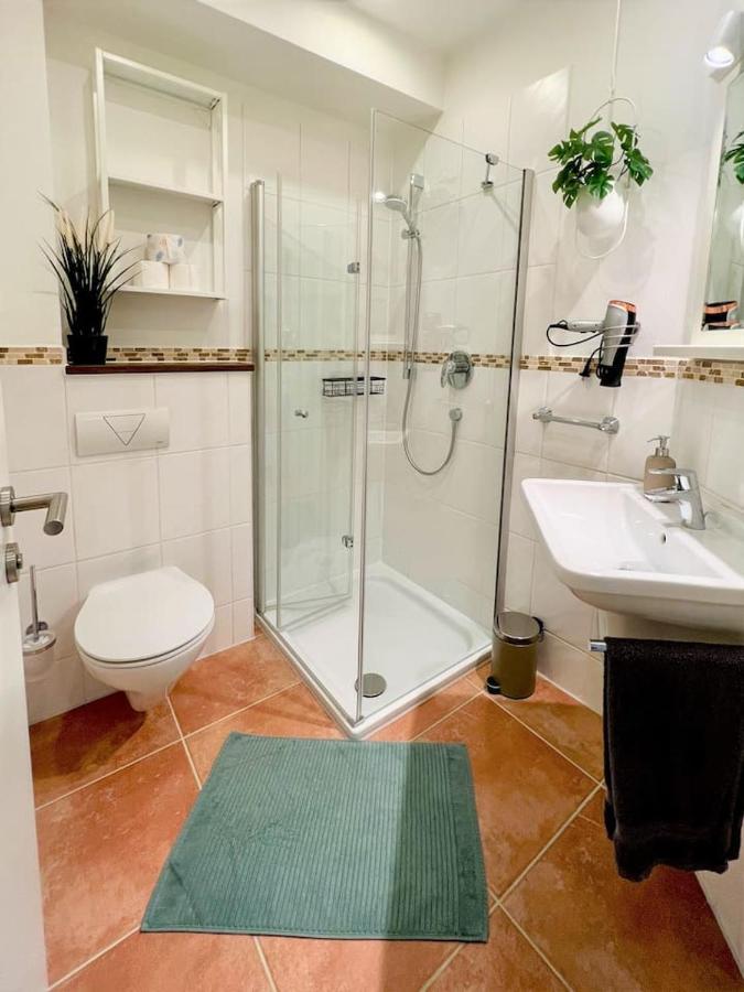 Stilvolles Mikroapartment In Kehl Goldscheuer - 1A Guesthouse Luaran gambar
